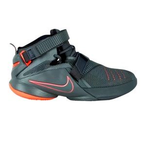 COPY - Lebron Soldier 9s 💕🔥